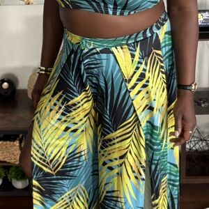 SHEIN Green and Yellow Leaf Print Wide-Leg Pants